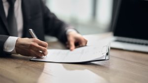 Agents immobiliers : votre responsabilité peut être engagée si vous ne transmettez pas une offre d’achat