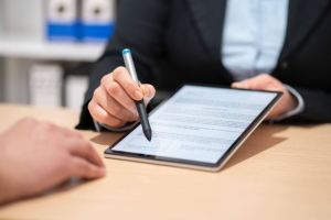 Contrats immobiliers : comment sécuriser vos ventes et locations