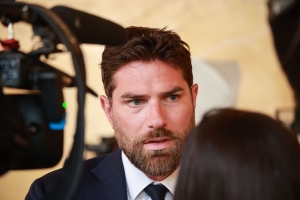 Vincent Jeanbrun prend les rênes : nouveau ministre de la Ville et du Logement