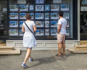 Victoire pour la FNAIM : la justice recadre la direction d&rsquo;agences immobili&egrave;res &agrave; distance