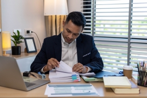 Lutte anti-blanchiment : la formation devient obligatoire pour les agences immobili&egrave;res